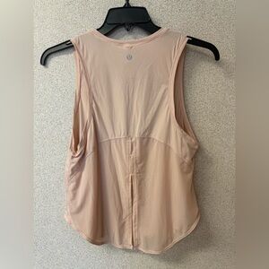 Lululemon Women Size 6 athletic sleeveless open‎ back thank top